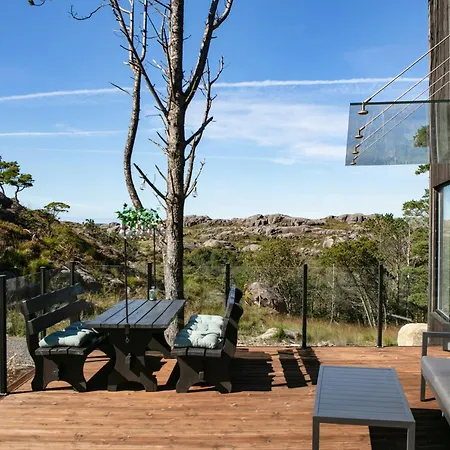 Relax In Modern Bright In Jaeren * Sirevåg