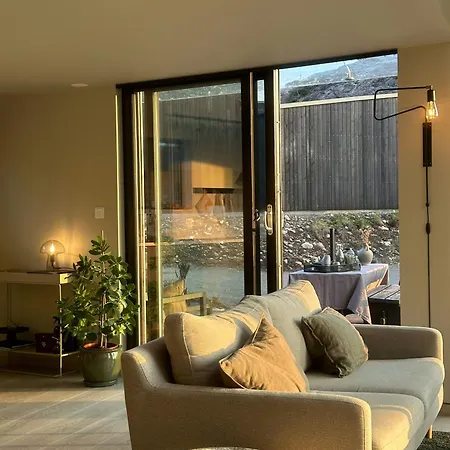 Relax In Modern Bright In Jaeren Sirevåg