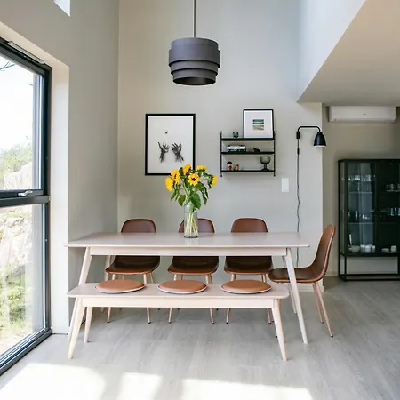 Relax In Modern Bright In Jaeren * Sirevåg