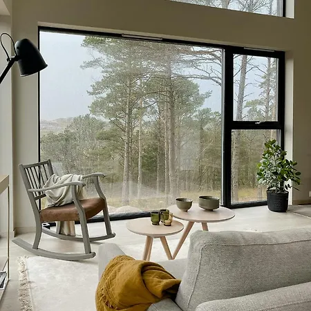 Relax In Modern Bright In Jaeren *